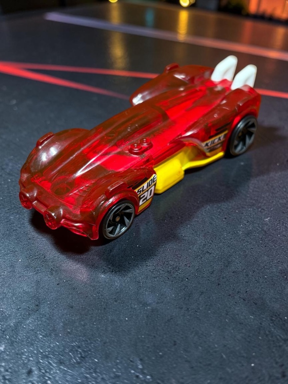 Hot Wheels Slide Kick Translucent Red FYB35 2018 Loose Diecast